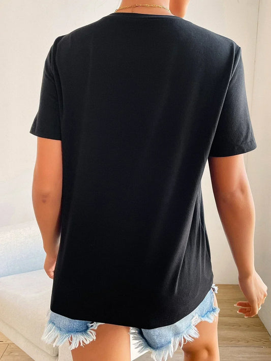 Livia™ | T-Shirt mit Hartdetail – Minimalistisch, Casual & Combinatie Sterk