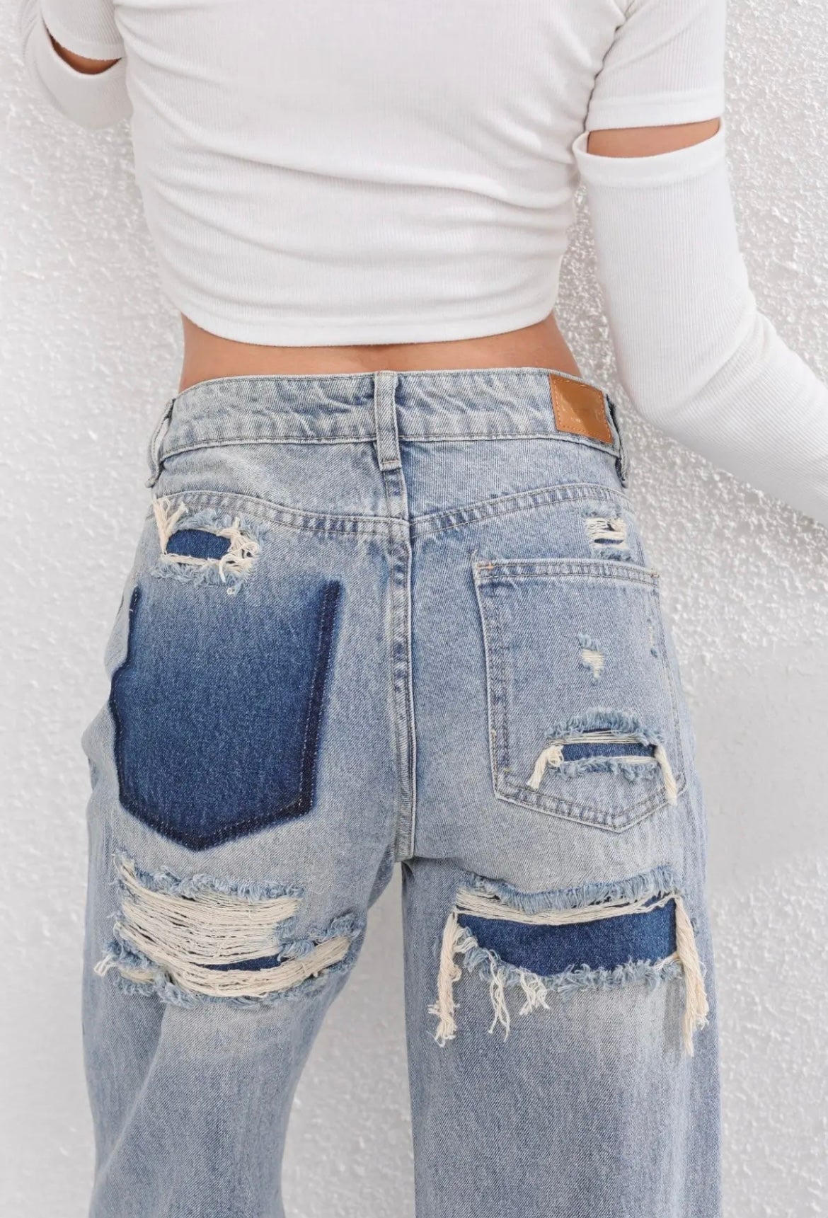 Livia™ | High-Waist Ripped Jeans