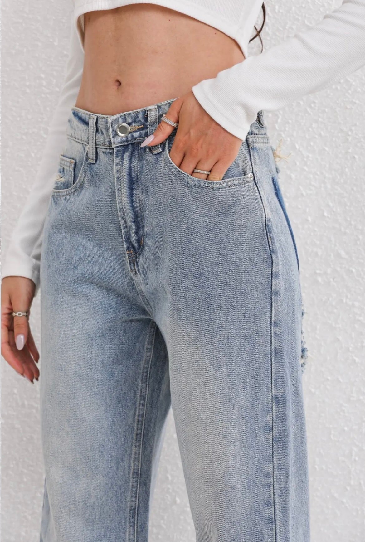 Livia™ | High-Waist Ripped Jeans